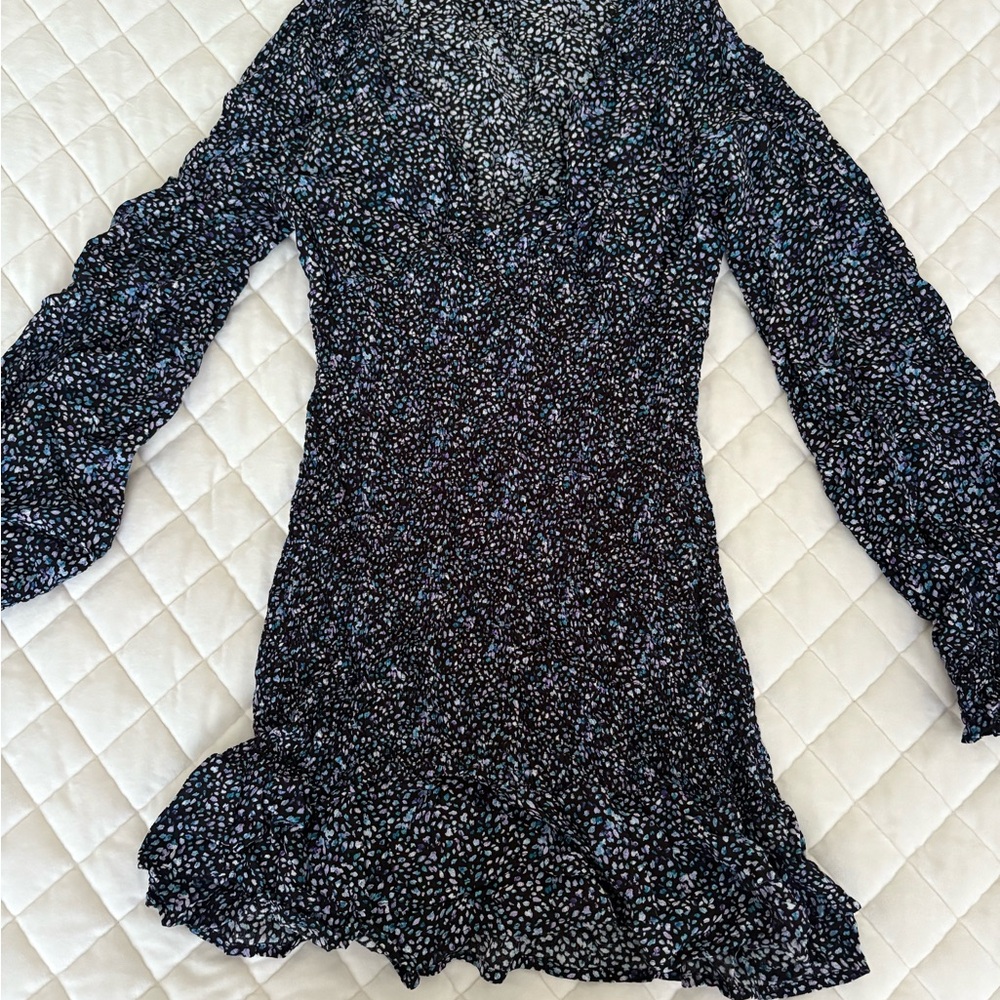 Elegant Black and Blue Patterned Dress